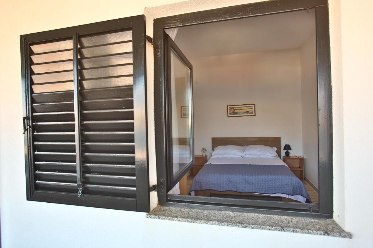 Apartman Branko Pag Town Bagian luar foto