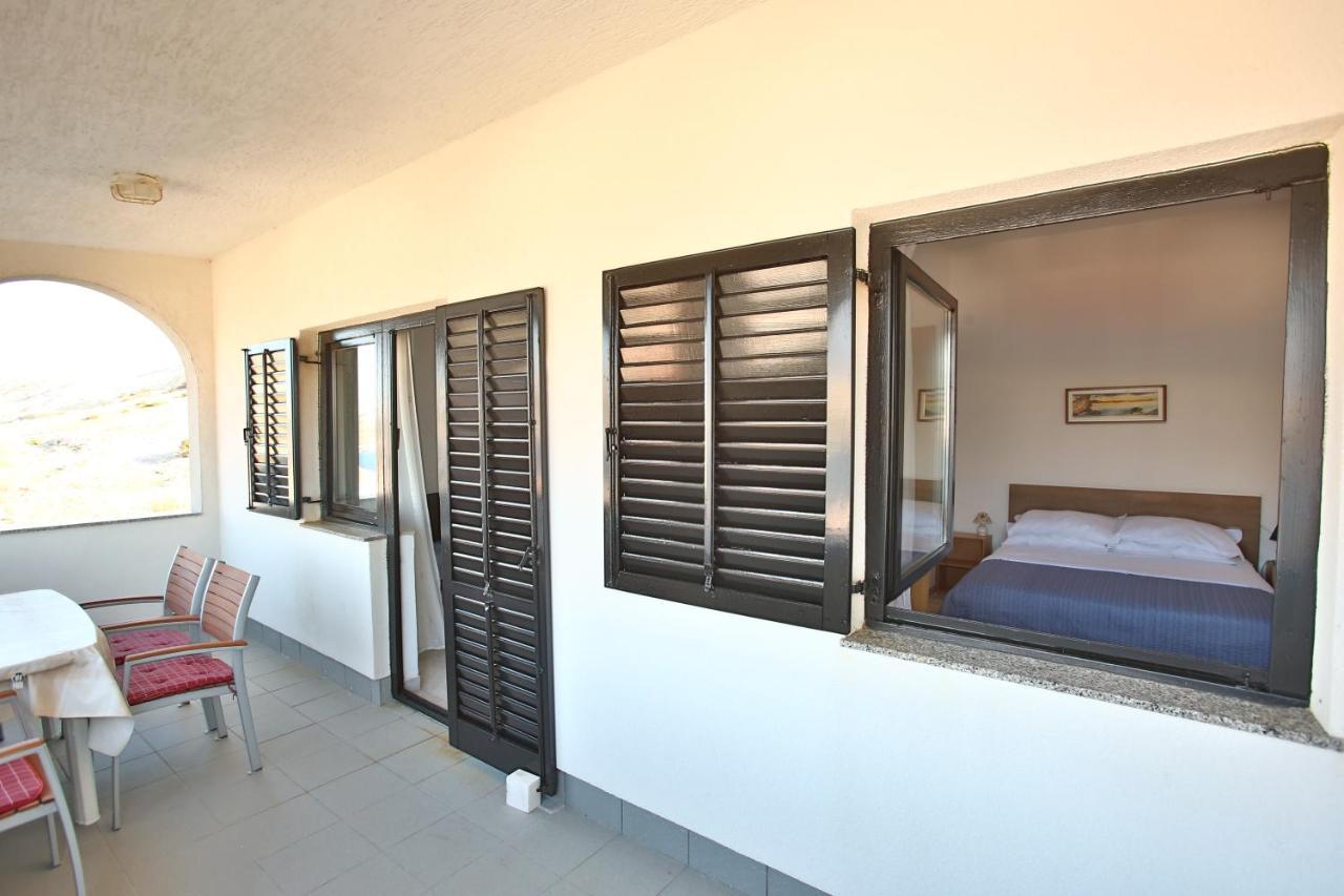 Apartman Branko Pag Town Bagian luar foto