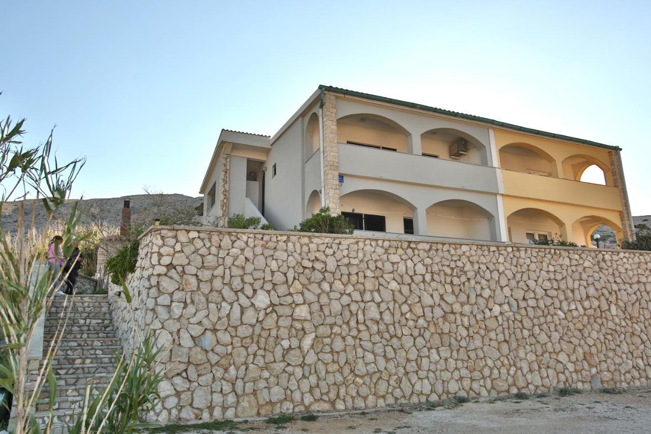 Apartman Branko Pag Town Bagian luar foto